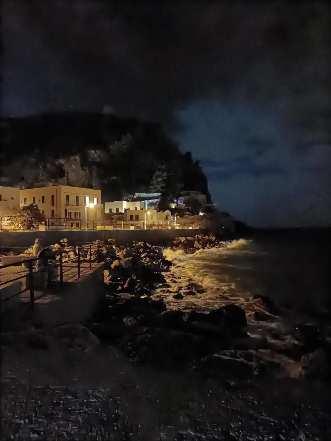 La Rosa Dei Venti Hotel Финале Лигуре Екстериор снимка